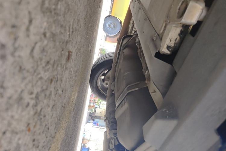 Used BYD Song New Energy 2019 Song DM 1.5TID Smart Connect Dynamic Model Chassis Rear Left