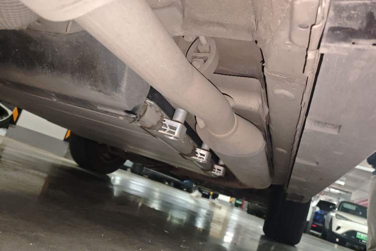 Used BYD Song New Energy 2019 Song DM 1.5TID Smart Connect Dynamic Model Chassis Rear Right