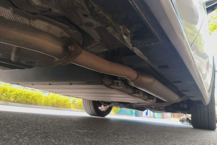 Used BYD Song New Energy 2019 Song DM 1.5TID Smart Connect Premium Model Chassis Rear Right