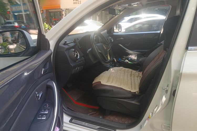 Used BYD Song New Energy 2019 Song DM 1.5TID Smart Connect Dynamic Model Driver Seat