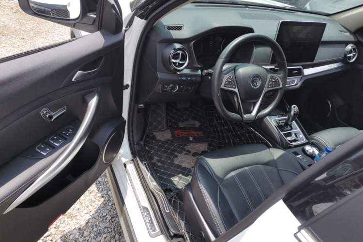 Used BYD Song New Energy 2019 Song DM 1.5TID Smart Connect Sharp Edition Driver Seat