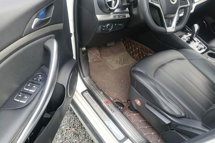 Used BYD Song New Energy 2019 Song DM 1.5TID Smart Connect Premium Model Driver Seat