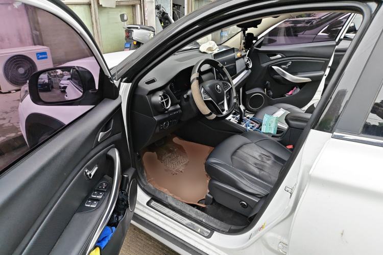 Used BYD Song New Energy 2019 Song DM 1.5TID Smart Connect Sharp Edition Driver Seat