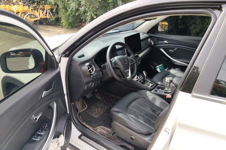 Used BYD Song New Energy 2019 Song DM 1.5TID Smart Connect Premium Model Driver Seat