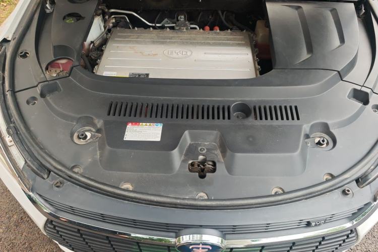 Used BYD Song New Energy 2019 Song EV500 Smart Connect Luxe Model Engine Bay