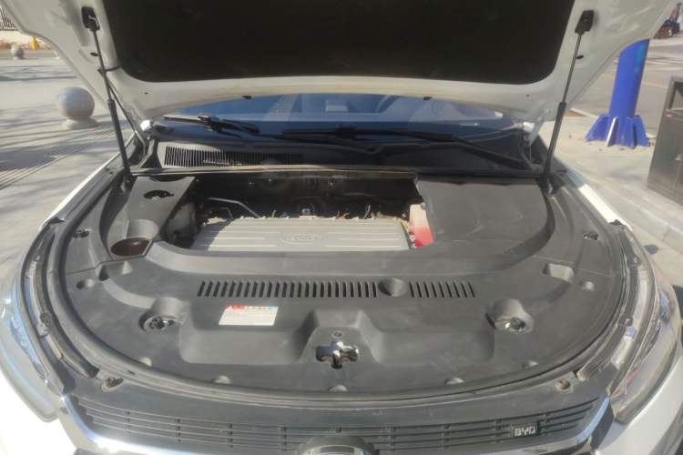 Used BYD Song New Energy 2019 Song EV500 Smart Connect Elite Model Engine Bay