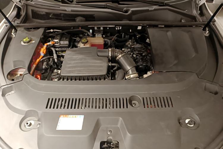Used BYD Song New Energy 2019 Song DM 1.5TID Smart Connect Premium Model Engine Bay