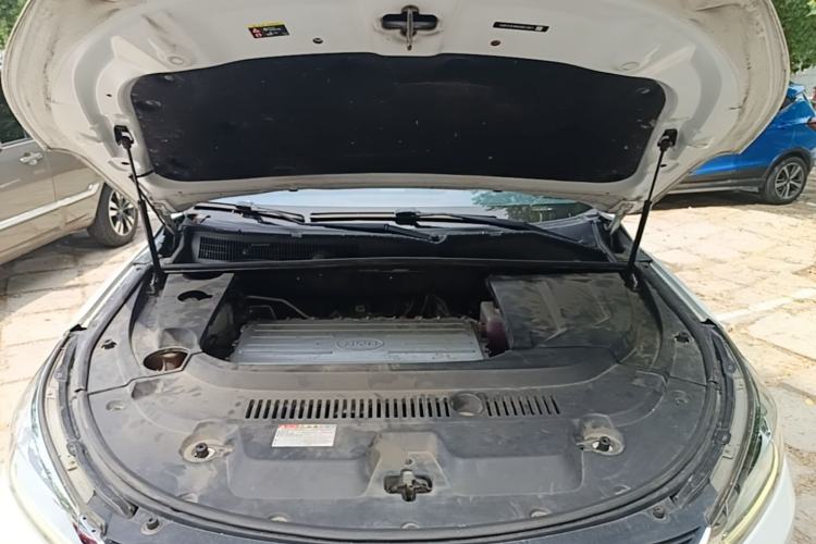 Used BYD Song New Energy 2019 Song EV500 Smart Connect Luxe Model Engine Bay