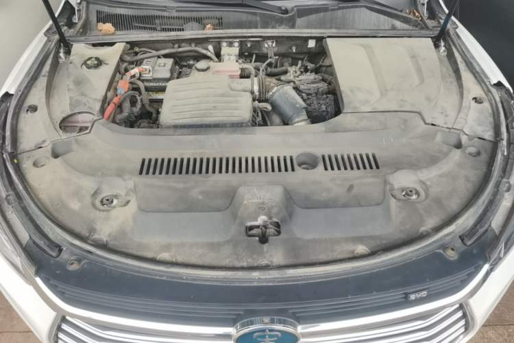 Used BYD Song New Energy 2019 Song DM 1.5TID Smart Connect Dynamic Model Engine Bay