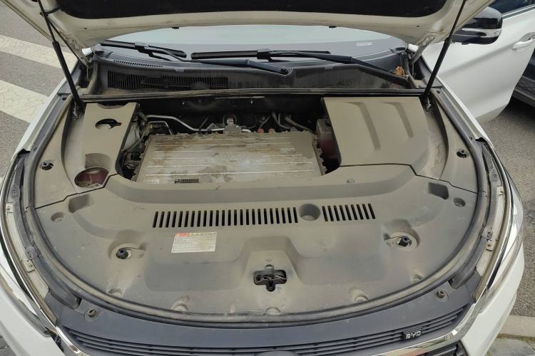Used BYD Song New Energy 2019 Song EV500 Smart Connect Luxe Model Engine Bay