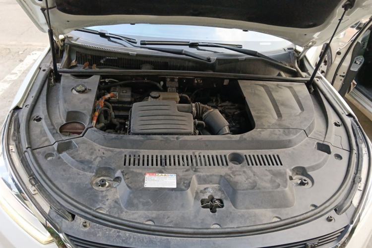 Used BYD Song New Energy 2019 Song DM 1.5TID Smart Connect Dynamic Model Engine Bay