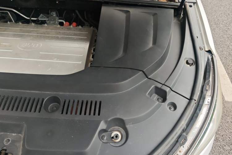 Used BYD Song New Energy 2019 Song EV500 Smart Connect Luxe Model Engine Bay Left