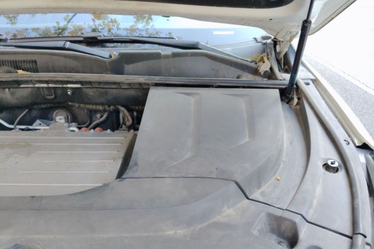 Used BYD Song New Energy 2019 Song EV500 Smart Connect Elite Model Engine Bay Left