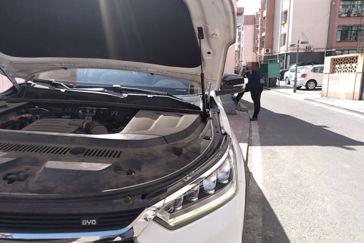 Used BYD Song New Energy 2019 Song DM 1.5TID Smart Connect Sharp Edition Engine Bay Left