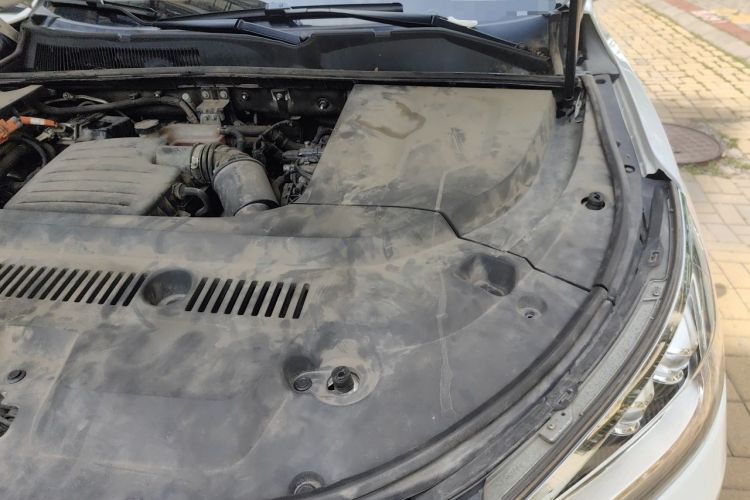 Used BYD Song New Energy 2019 Song DM 1.5TID Smart Connect Premium Model Engine Bay Left