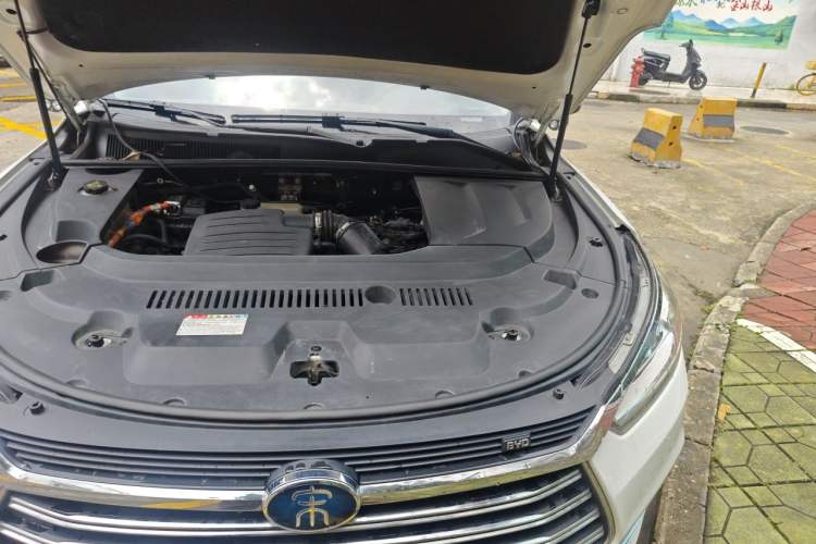 Used BYD Song New Energy 2019 Song DM 1.5TID Smart Connect Sharp Edition Engine Bay Left