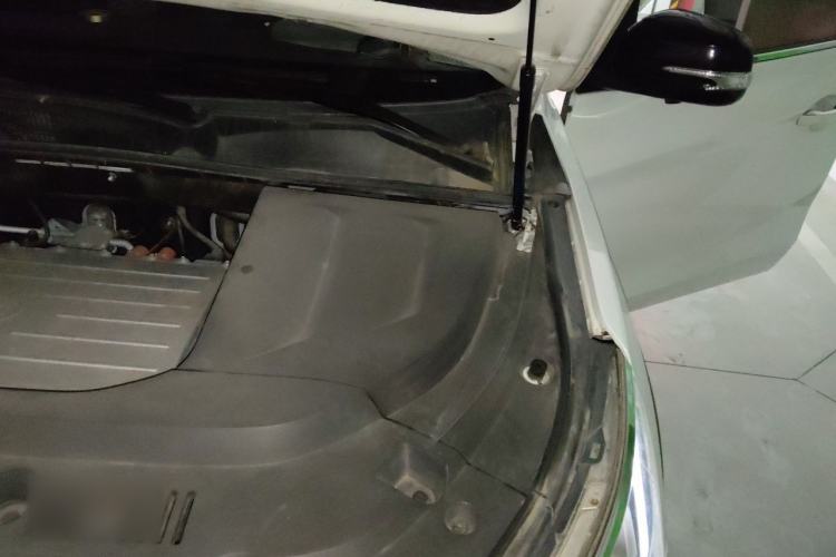 Used BYD Song New Energy 2019 Song EV500 Smart Connect Luxe Model Engine Bay Left