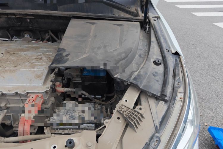 Used BYD Song New Energy 2019 Song EV500 Smart Connect Elite Model Engine Bay Left