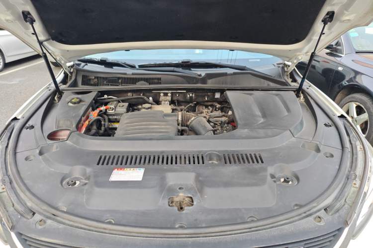 Used BYD Song New Energy 2019 Song DM 1.5TID Smart Connect Premium Model Engine Bay
