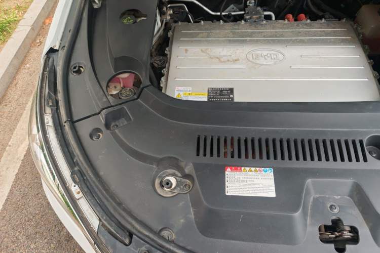 Used BYD Song New Energy 2019 Song EV500 Smart Connect Luxe Model Engine Bay Right