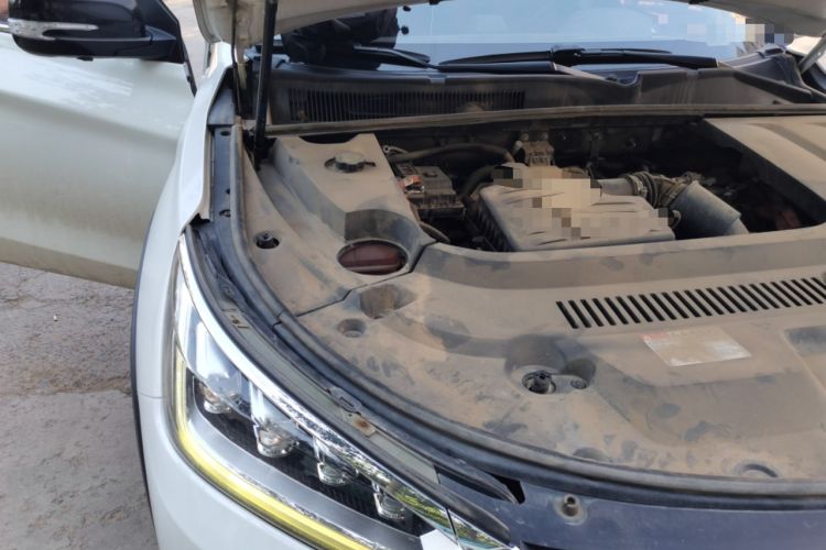 Used BYD Song New Energy 2019 Song DM 1.5TID Smart Connect Sharp Edition Engine Bay Right
