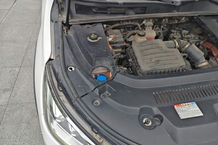 Used BYD Song New Energy 2019 Song DM 1.5TID Smart Connect Sharp Edition Engine Bay Right