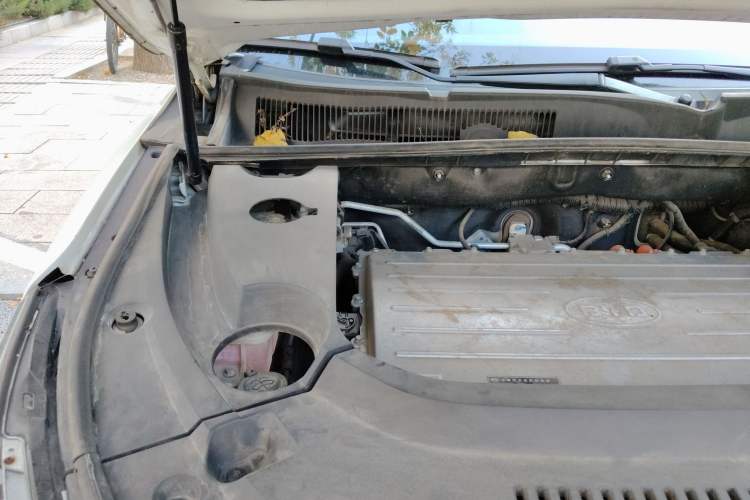 Used BYD Song New Energy 2019 Song EV500 Smart Connect Elite Model Engine Bay Right