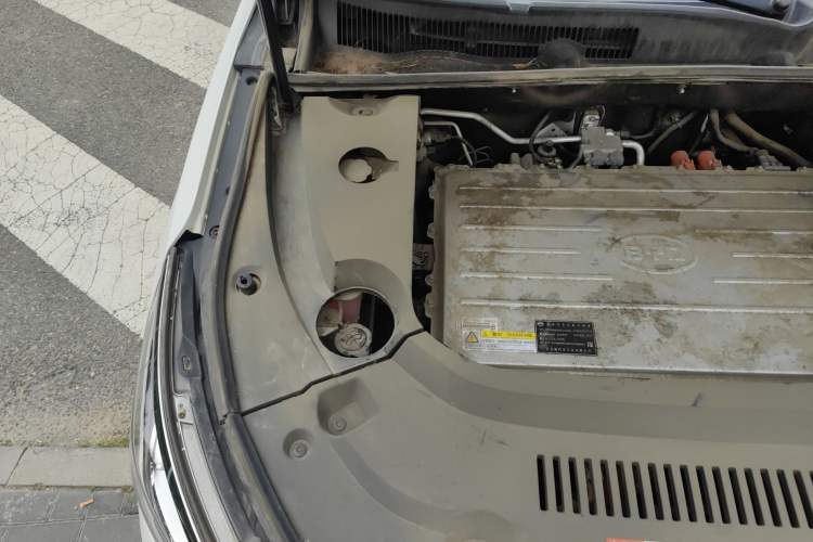 Used BYD Song New Energy 2019 Song EV500 Smart Connect Luxe Model Engine Bay Right