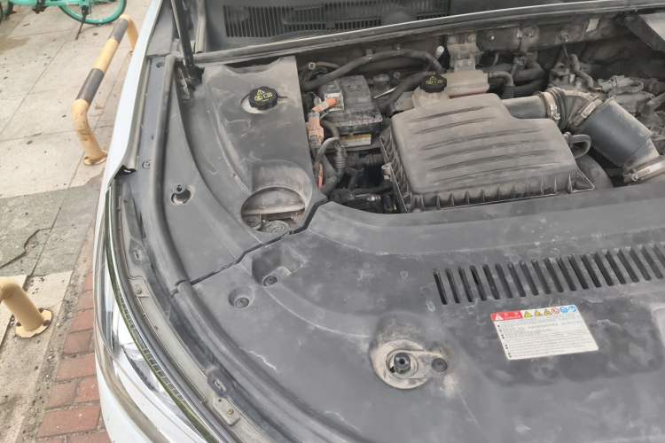 Used BYD Song New Energy 2019 Song DM 1.5TID Smart Connect Dynamic Model Engine Bay Right