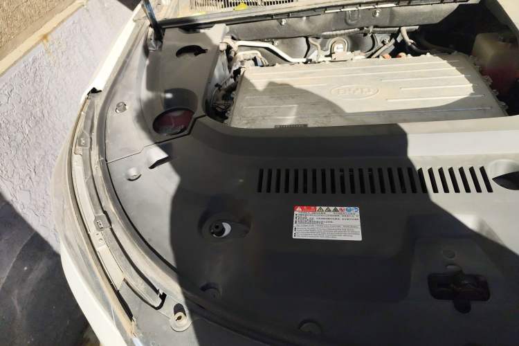 Used BYD Song New Energy 2019 Song EV500 Smart Connect Luxe Model Engine Bay Right
