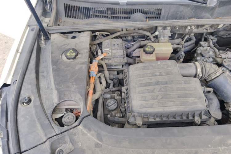 Used BYD Song New Energy 2019 Song DM 1.5TID Smart Connect Dynamic Model Engine Bay Right