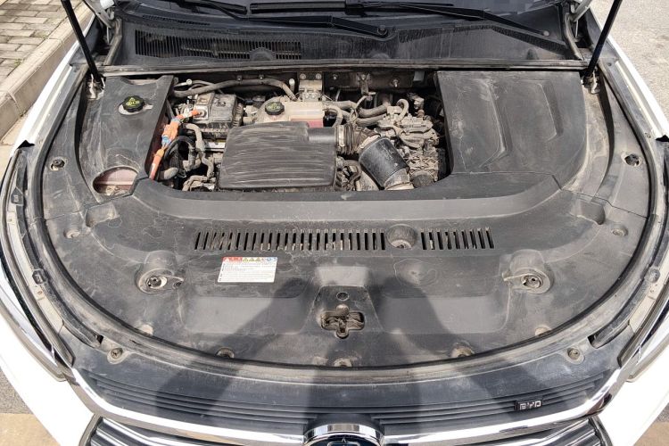 Used BYD Song New Energy 2019 Song DM 1.5TID Smart Connect Premium Model Engine Bay