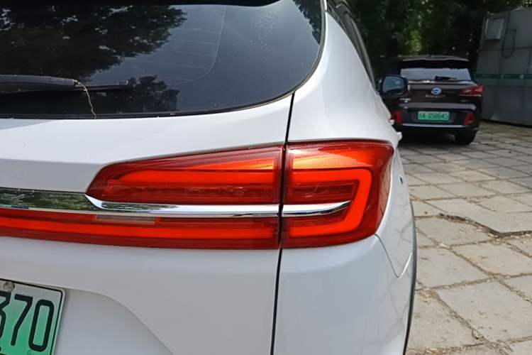 Used BYD Song New Energy 2019 Song EV500 Smart Connect Luxe Model Exterior 3