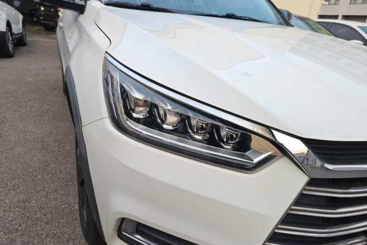 Used BYD Song New Energy 2019 Song DM 1.5TID Smart Connect Premium Model Exterior 3