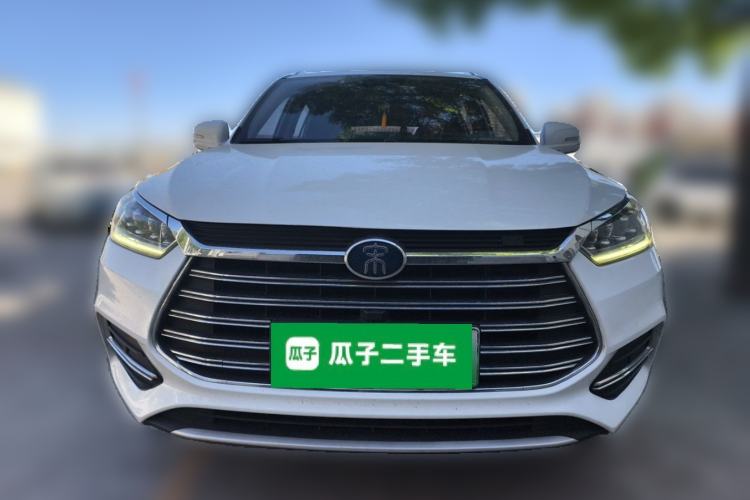 Used BYD Song New Energy 2019 Song DM 1.5TID Smart Connect Dynamic Model Front