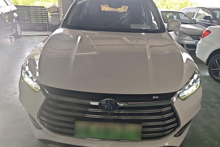 Used BYD Song New Energy 2019 Song DM 1.5TID Smart Connect Dynamic Model Front