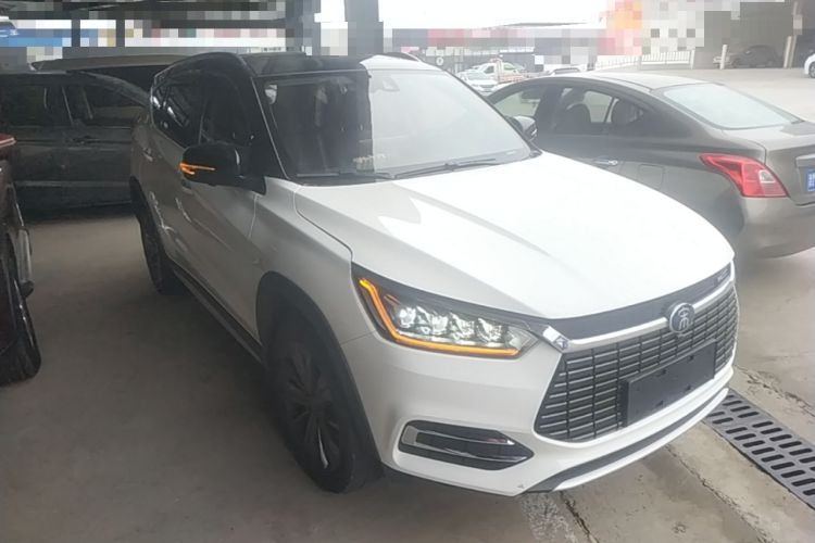 Used BYD Song New Energy 2019 Song EV500 Smart Connect Luxe Model Front Right 45 Deg