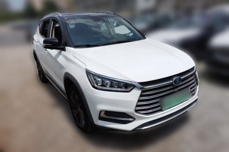 Used BYD Song New Energy 2019 Song DM 1.5TID Smart Connect Sharp Edition Front Right 45 Deg
