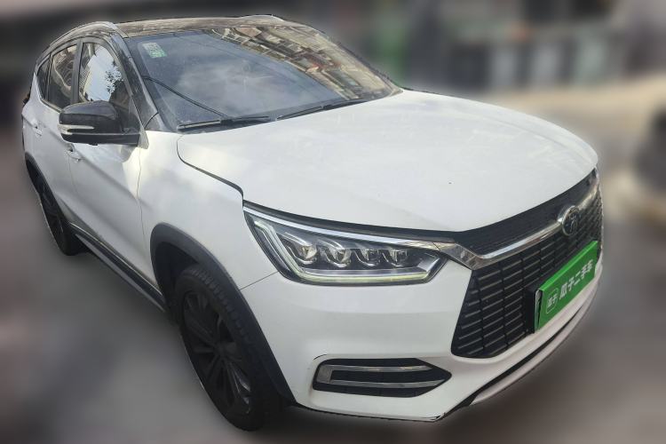 Used BYD Song New Energy 2019 Song EV500 Smart Connect Luxe Model Front Right 45 Deg