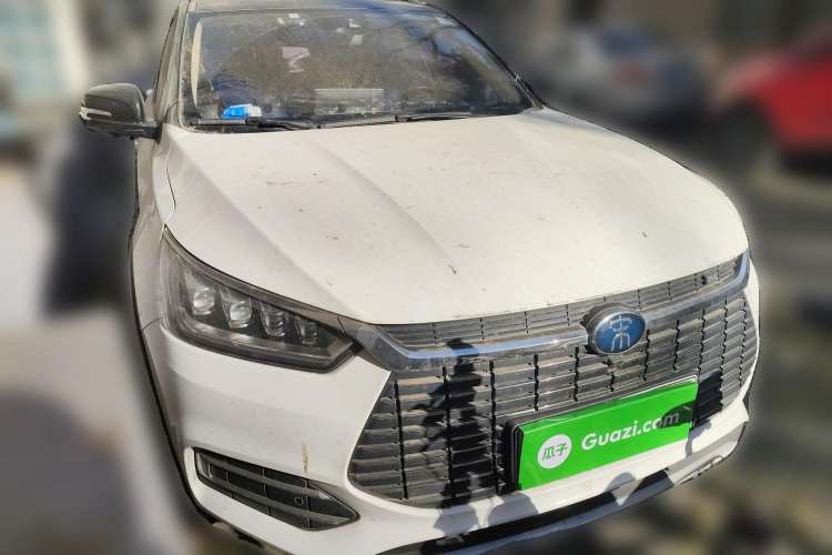 Used BYD Song New Energy 2019 Song EV500 Smart Connect Luxe Model Front Right 45 Deg