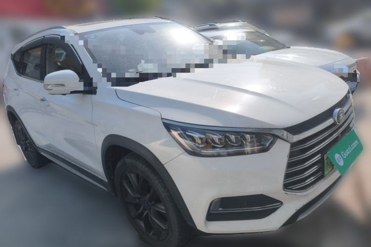 Used BYD Song New Energy 2019 Song DM 1.5TID Smart Connect Premium Model Front Right 45 Deg