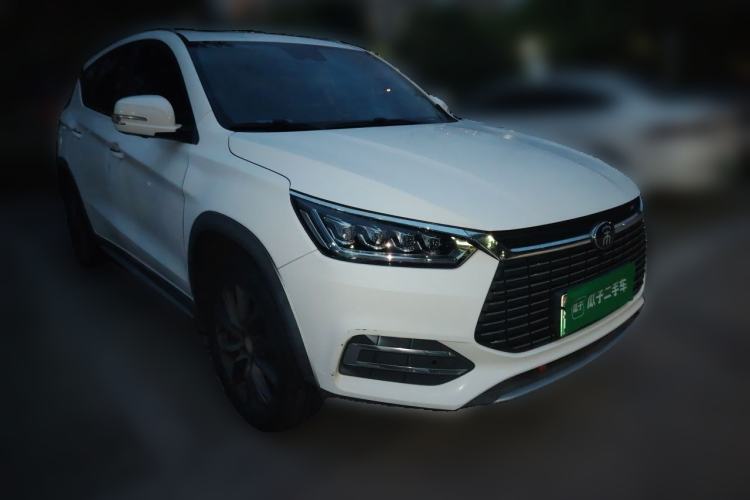 Used BYD Song New Energy 2019 Song EV500 Smart Connect Elite Model Front Right 45 Deg