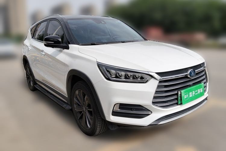 Used BYD Song New Energy 2019 Song DM 1.5TID Smart Connect Premium Model Front Right 45 Deg