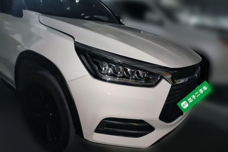 Used BYD Song New Energy 2019 Song EV500 Smart Connect Luxe Model Front Right 45 Deg