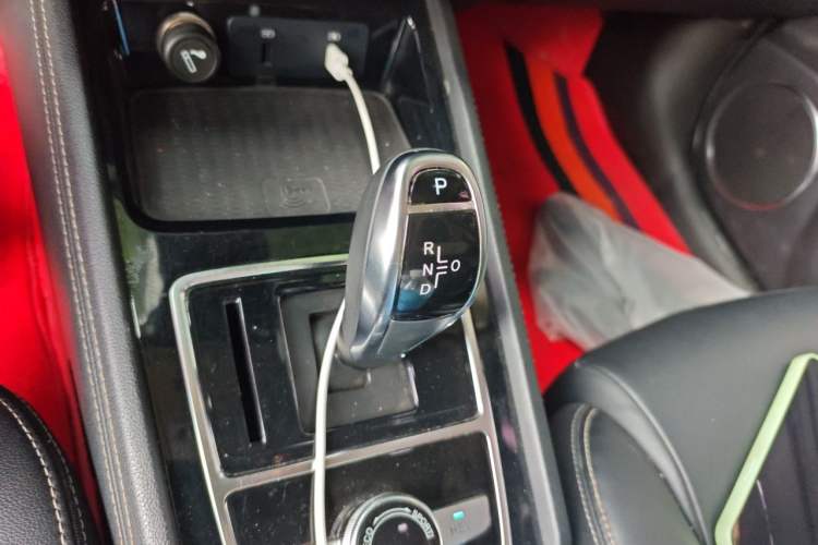 Used BYD Song New Energy 2019 Song DM 1.5TID Smart Connect Premium Model Gear Lever
