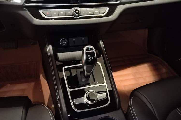 Used BYD Song New Energy 2019 Song DM 1.5TID Smart Connect Premium Model Gear Lever