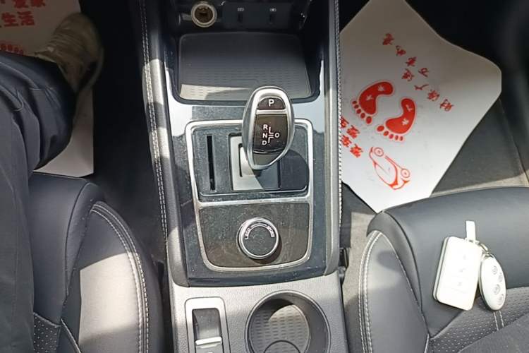 Used BYD Song New Energy 2019 Song EV500 Smart Connect Luxe Model Gear Lever