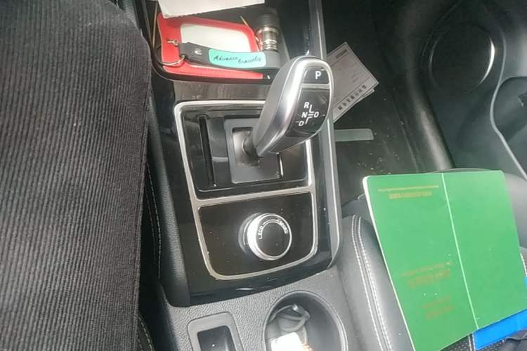 Used BYD Song New Energy 2019 Song EV500 Smart Connect Luxe Model Gear Lever