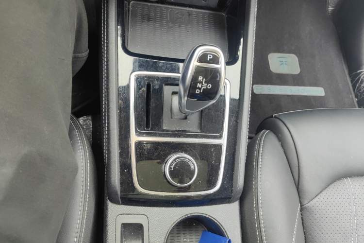 Used BYD Song New Energy 2019 Song EV500 Smart Connect Luxe Model Gear Lever