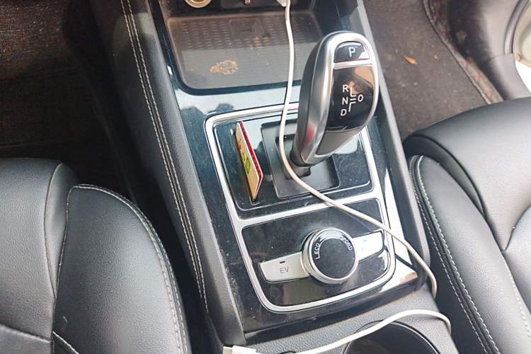 Used BYD Song New Energy 2019 Song DM 1.5TID Smart Connect Dynamic Model Gear Lever